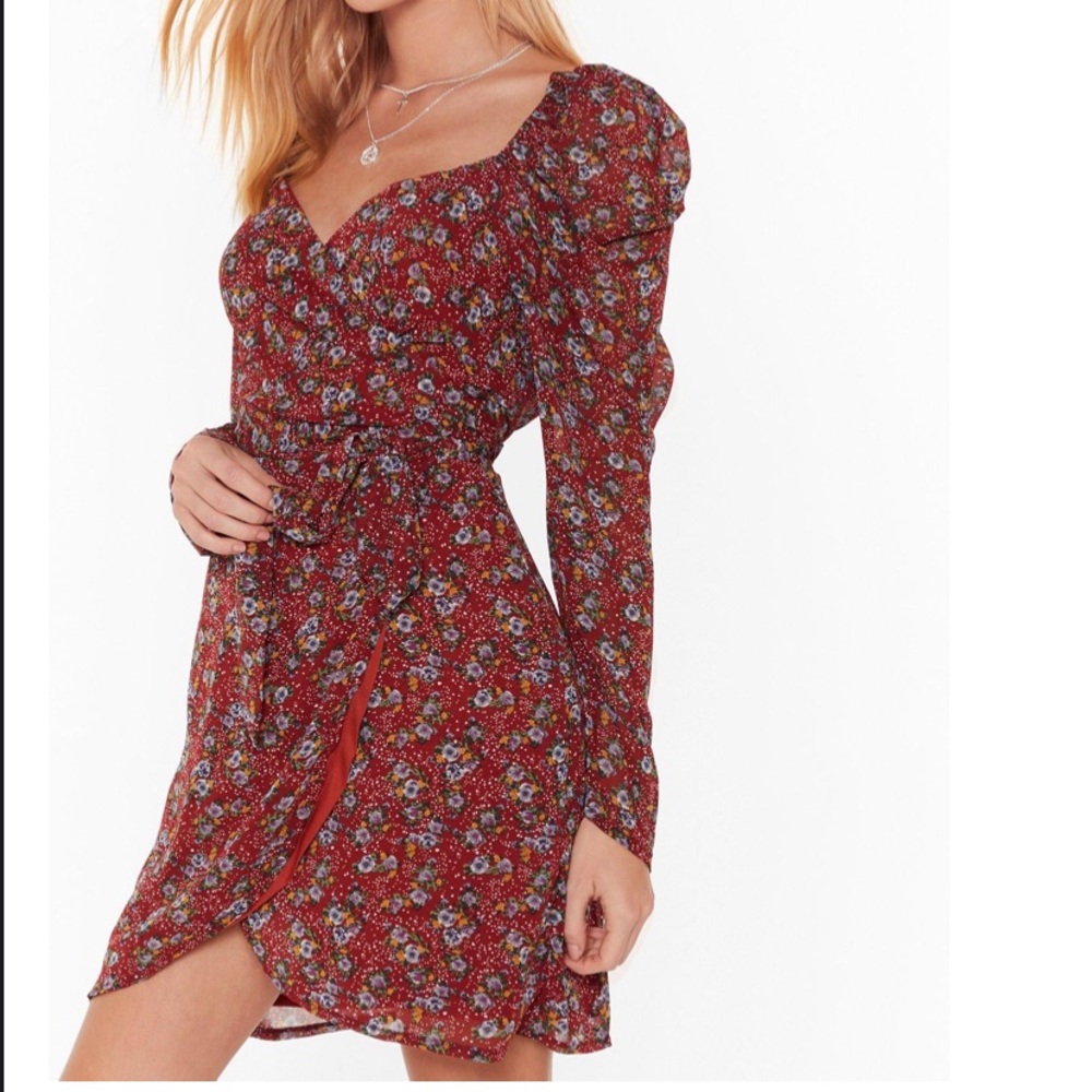 Nasty Gal Floral Wrap Dress x Size Small
